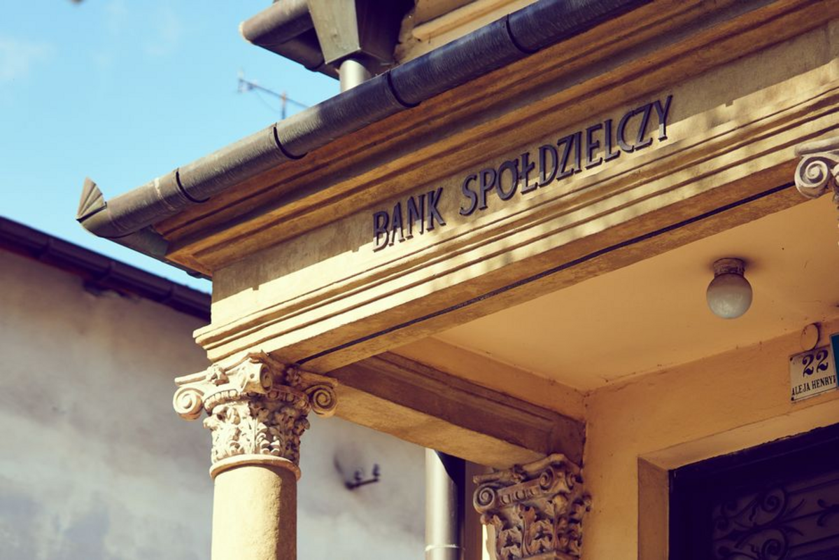 epstein aml breaches — Epstein AML Breaches Alleged: Banks Under Scrutiny